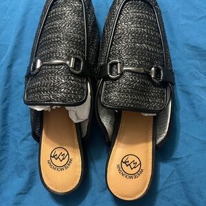 White Mountain Black Textured Women's Loafers